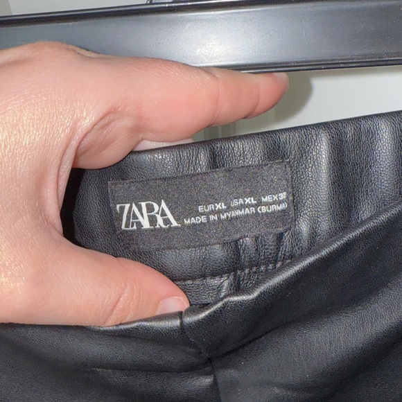 Zara Faux Leather Pants - Picture 6 of 7